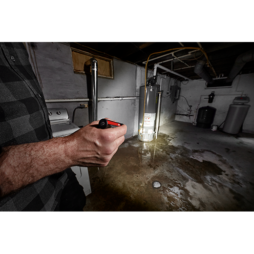Milwaukee® Rechargeable 500L Everyday Carry Flashlight w/ Magnet